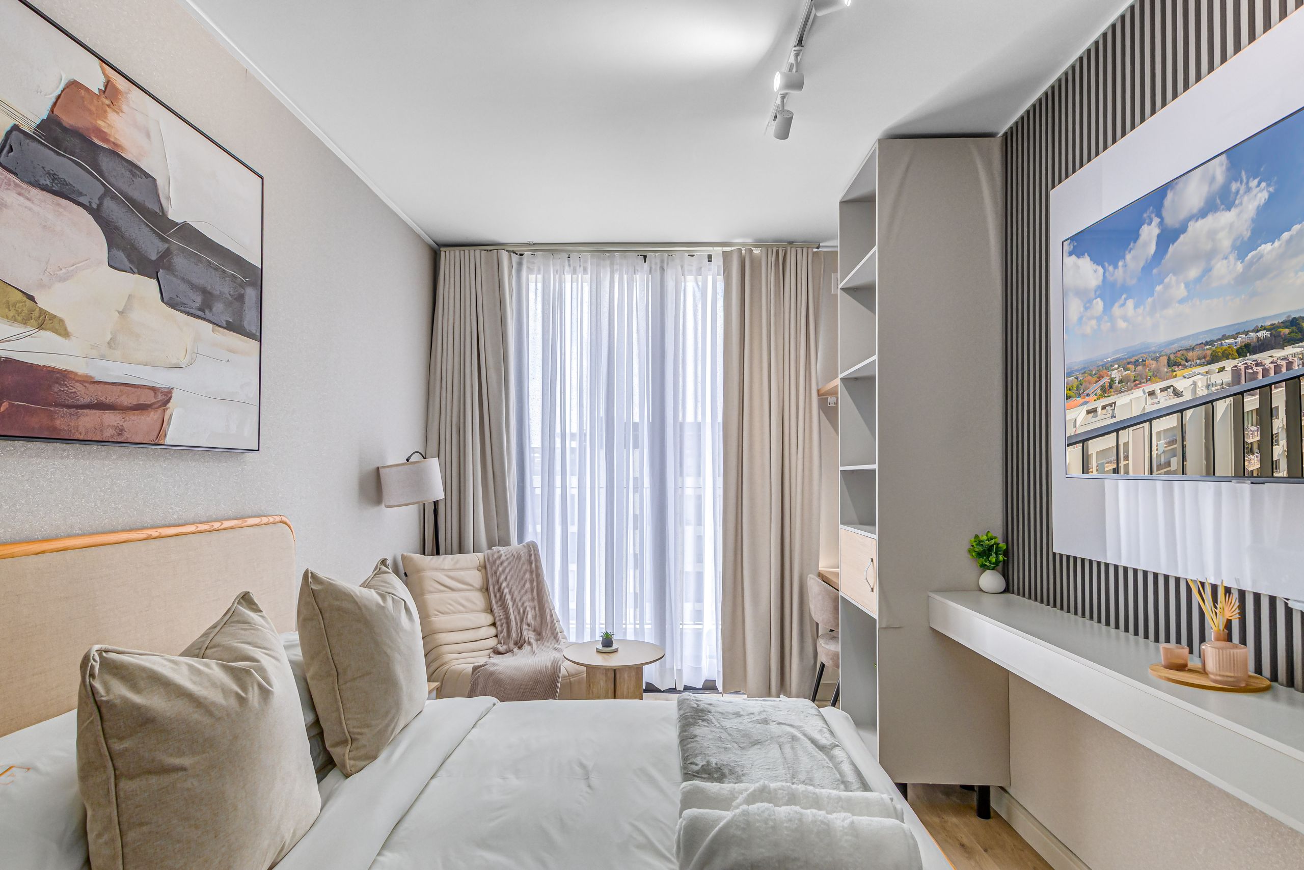 Unit-650-One-Rosebank-1-c.jpg